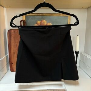 Aritzia Sunday Best Tatiana Skirt (Size 2)